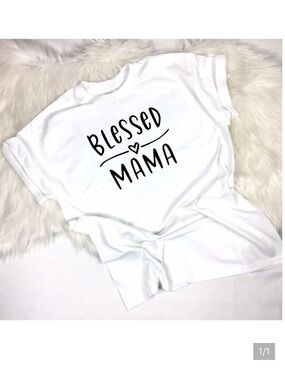 Blessed Mama Graphic T-shirt